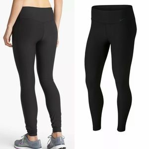 NWT Nike Legend Tight Fit Pant